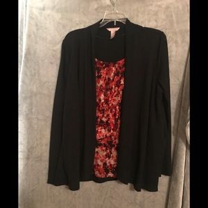 Cute, lightweight top!